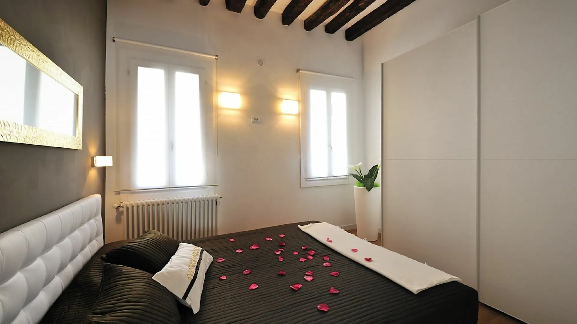 Colleoni Holidays Velence 0*,